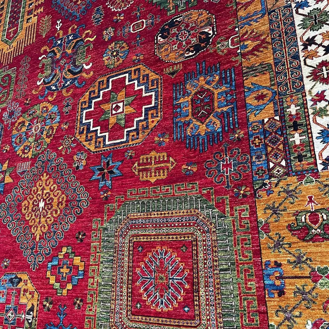 Bright Kazak Carpet &mdash; hand-knotted Oriental rug